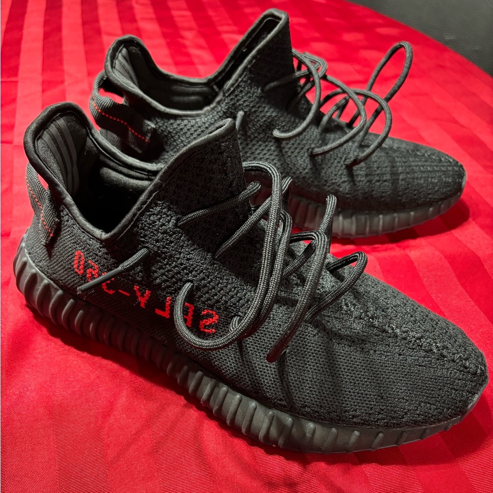 Yeezy Bred 350 AUTHENTIC